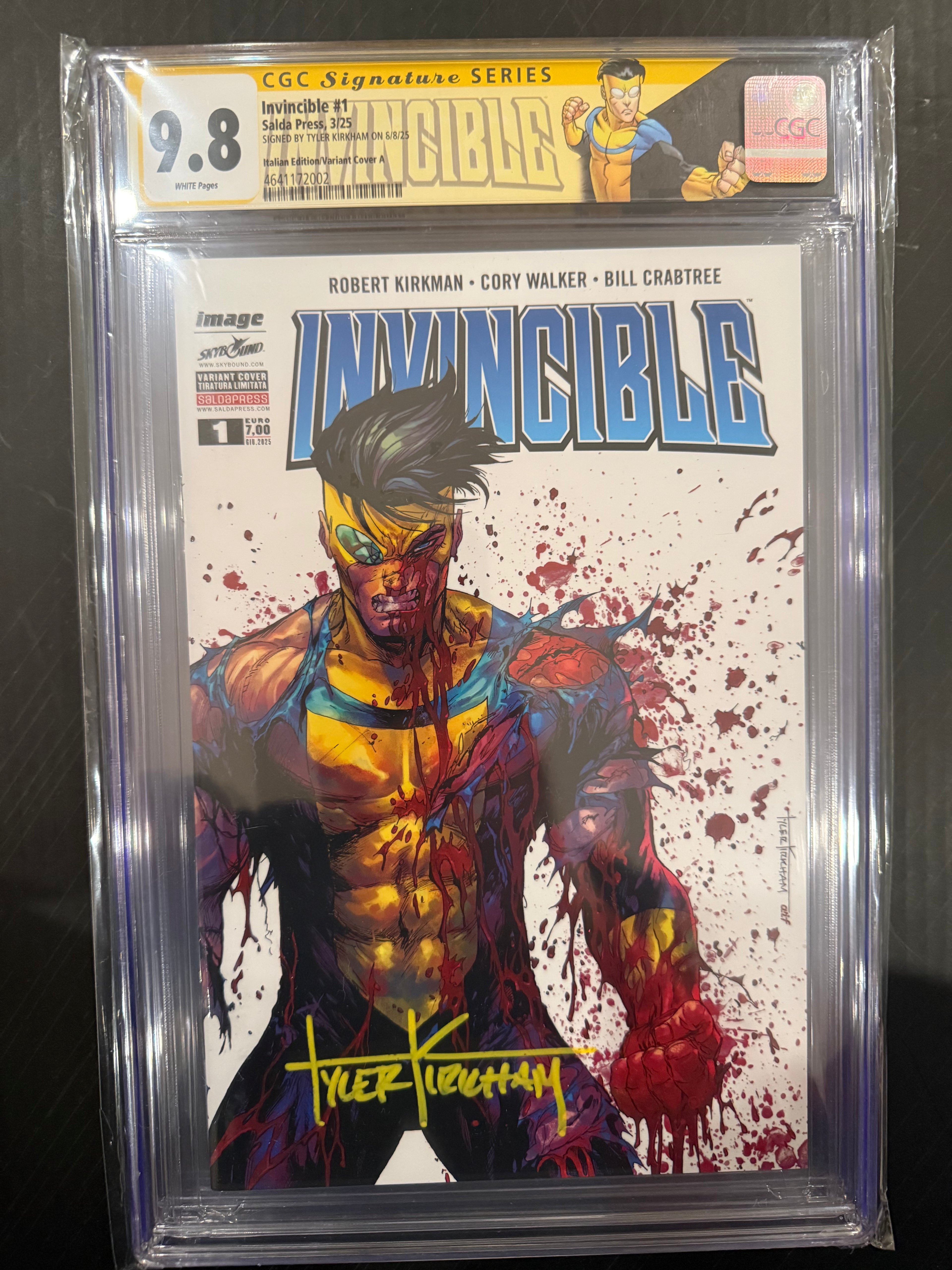 Graded Invincible #1 "Mark" Battle Damage Italian Cover with Artist Signature